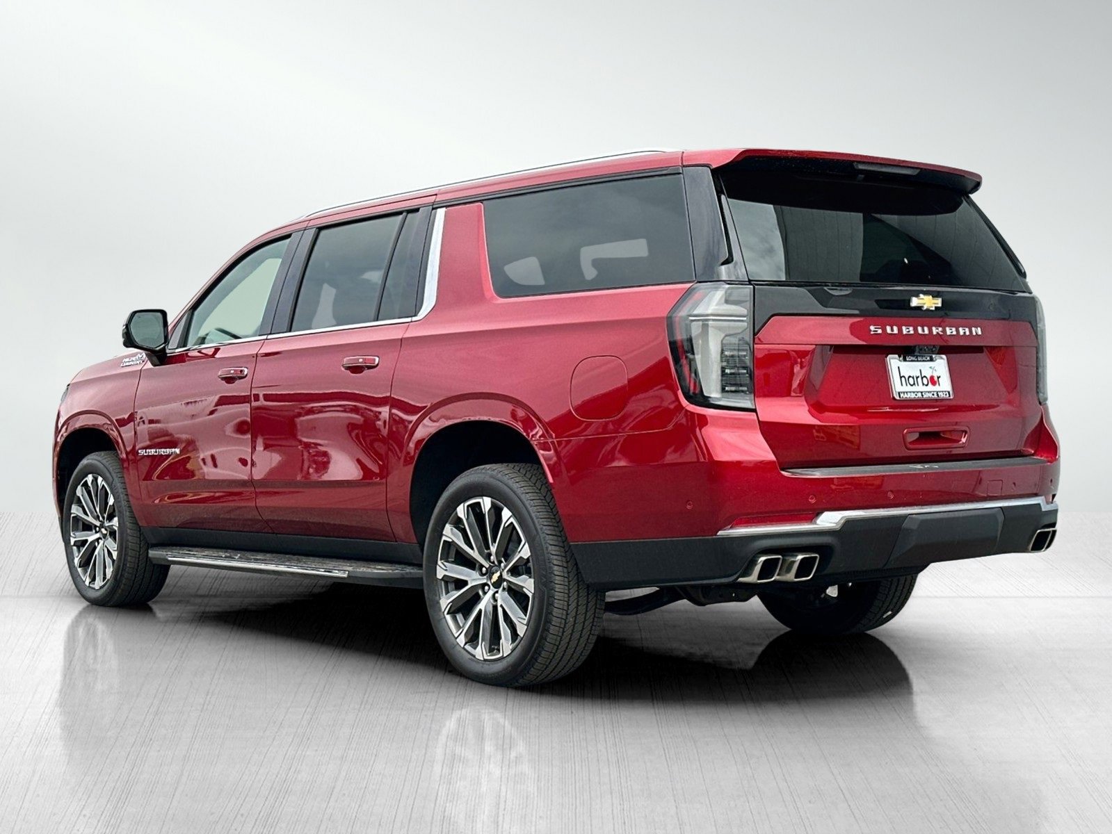 New 2025 Chevrolet Suburban High Country image 6