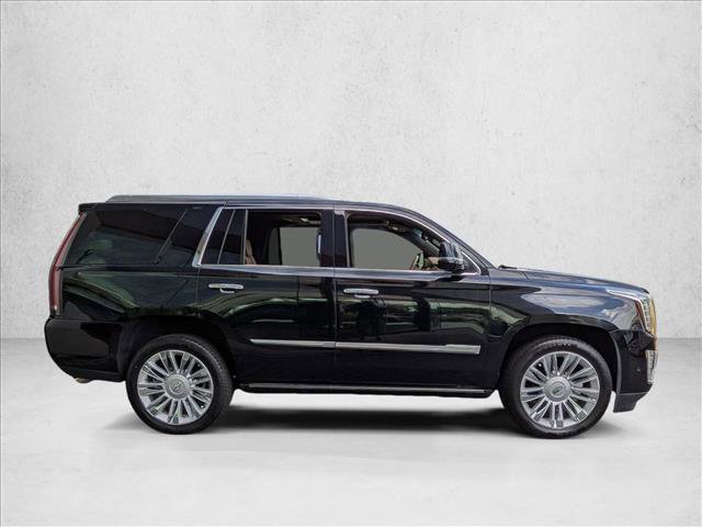 Used 2020 Cadillac Escalade Platinum image 4