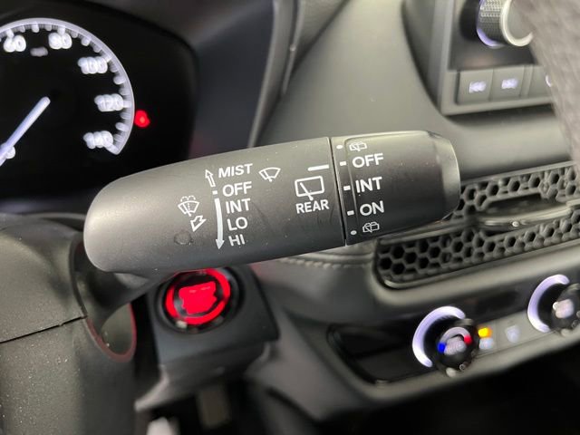 Used 2023 Honda HR-V LX image 19