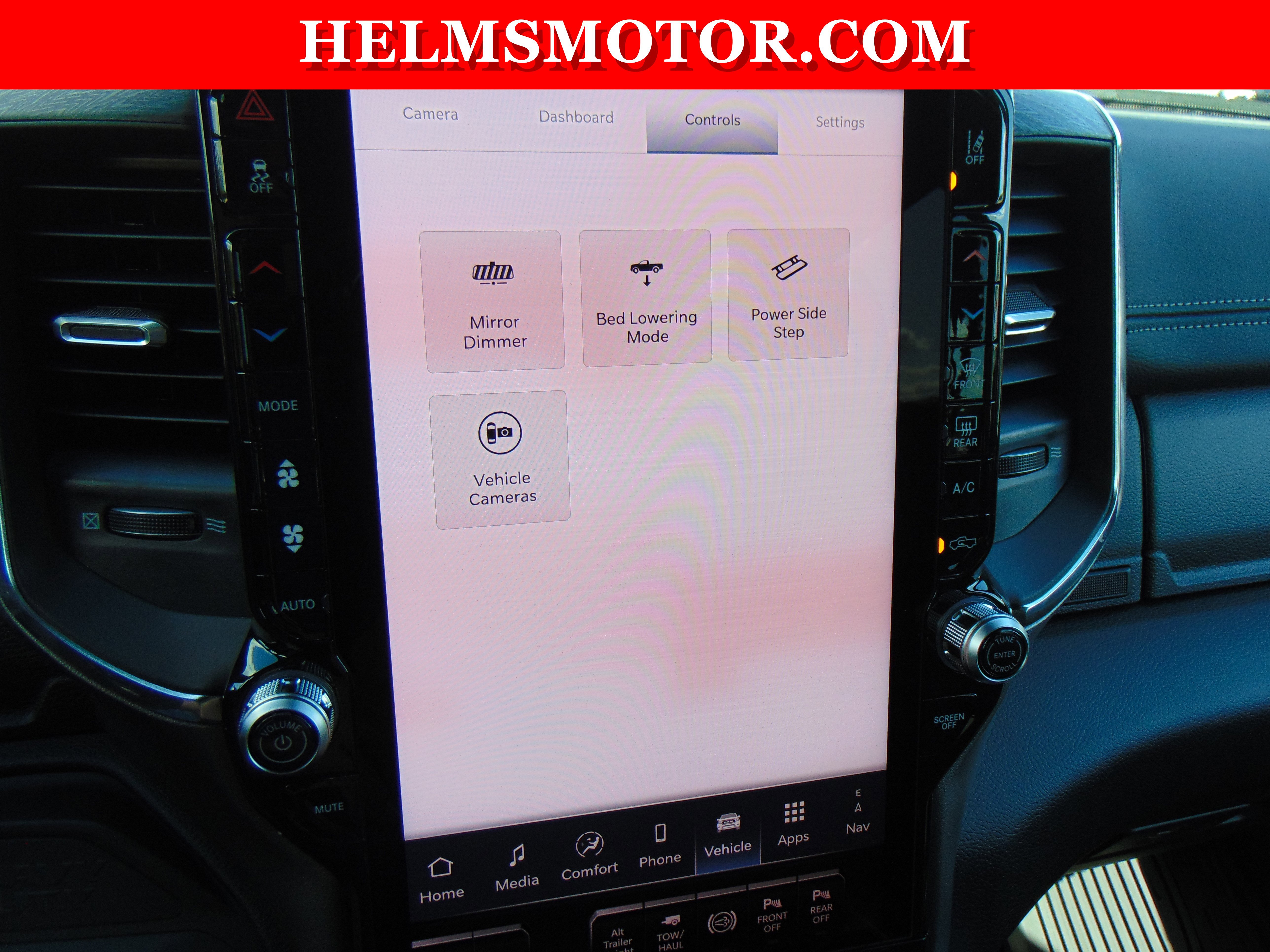 New 2026 RAM 3500 Laramie image 32