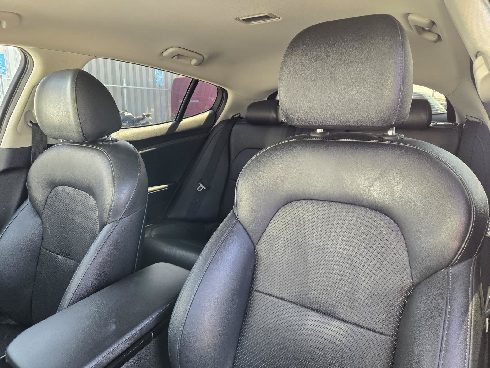Used 2019 Kia Stinger RWD image 23