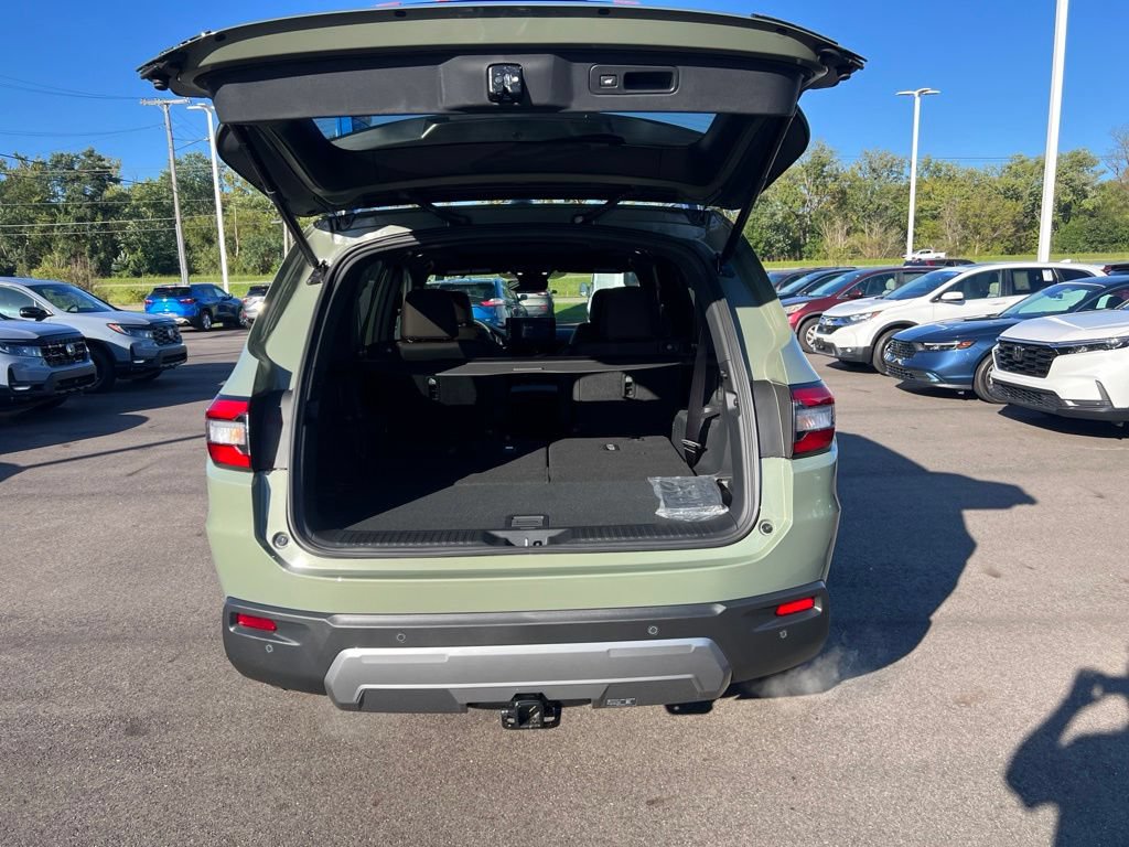 New 2026 Honda Pilot TrailSport image 11