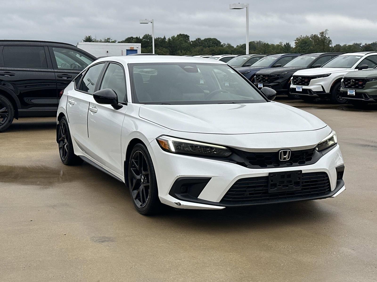 Used 2022 Honda Civic Sport image 1