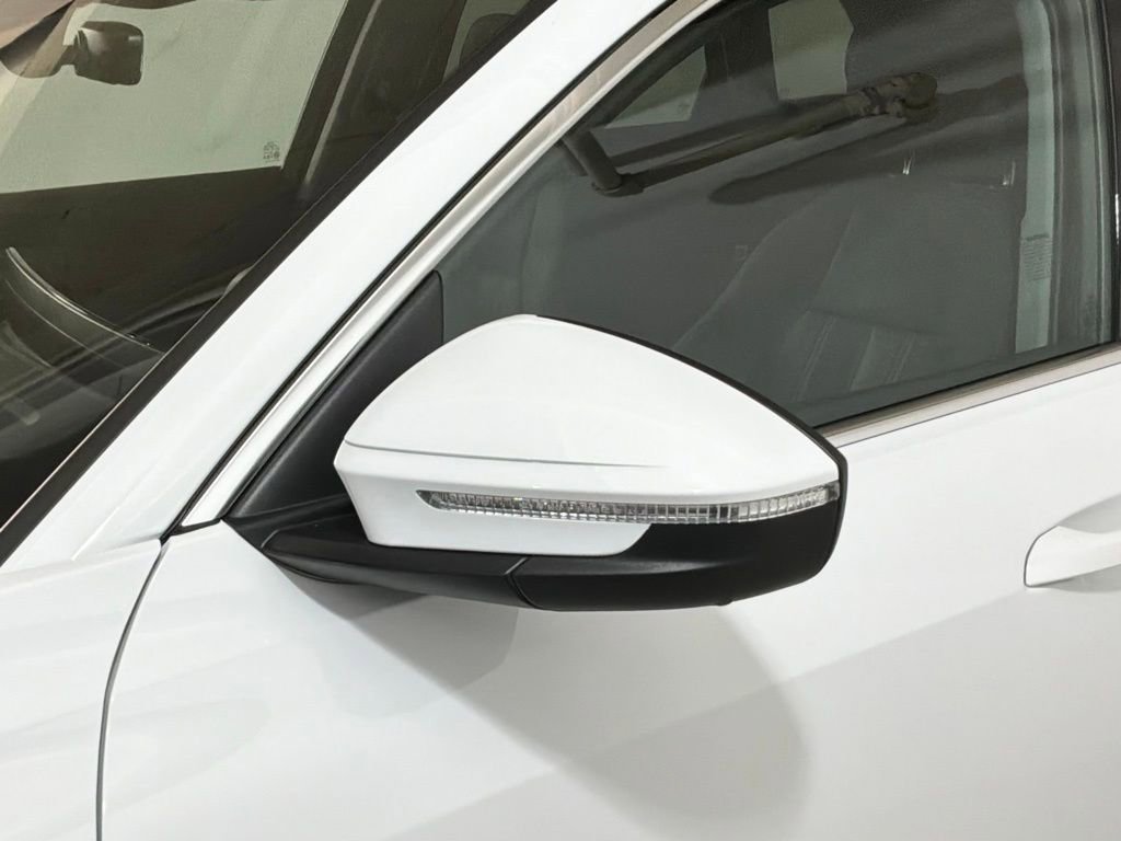 Certified 2025 Audi Q5 Premium w/ Convenience Package image 27