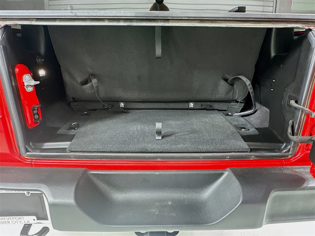 Used 2023 Jeep Wrangler Sport S image 21