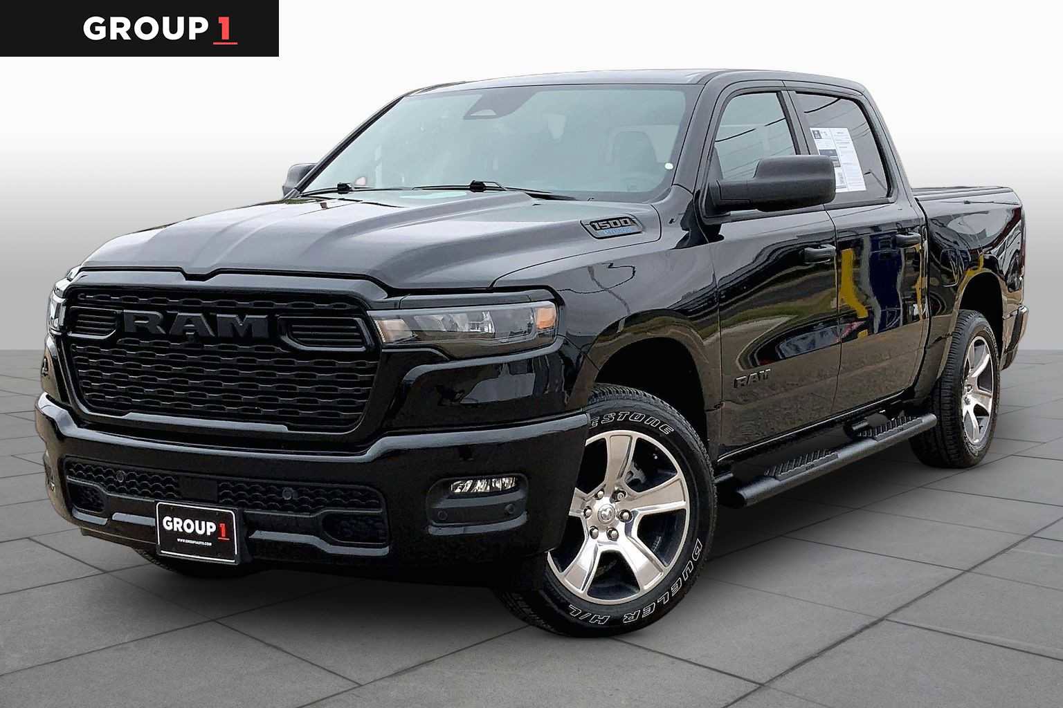 Used 2025 RAM 1500 Tradesman AWD/4WD image 1