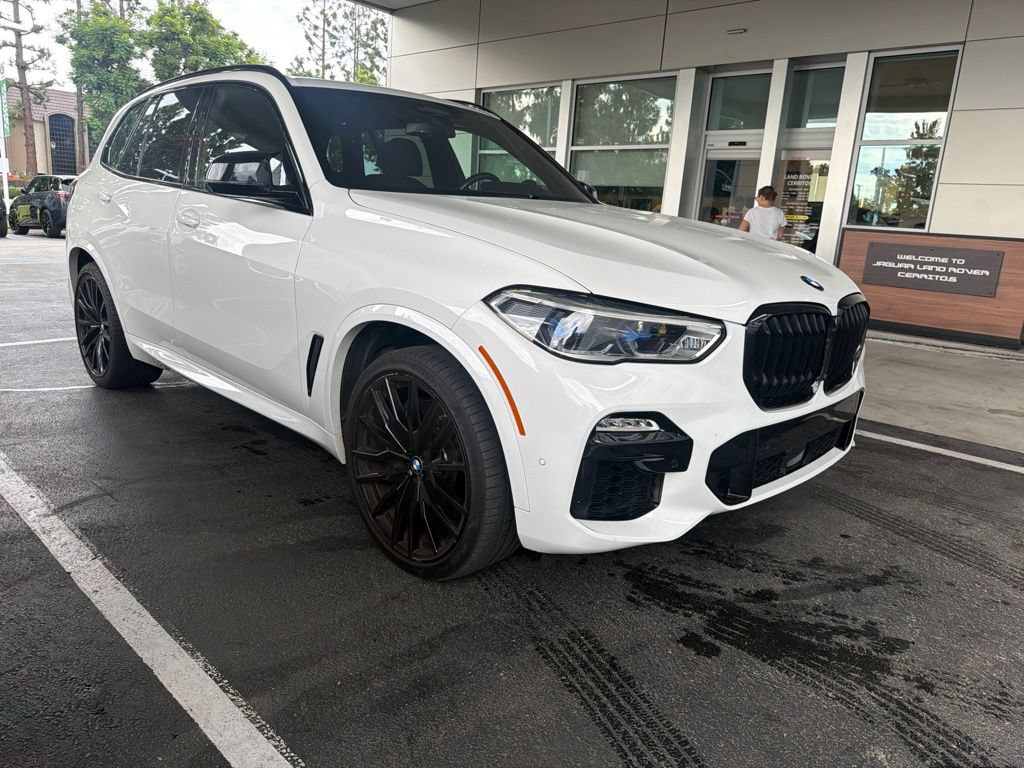 Used 2021 BMW X5 M50i w/ Executive Package AWD/4WD image 2