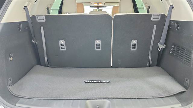 New 2026 Nissan Pathfinder SL FWD image 24