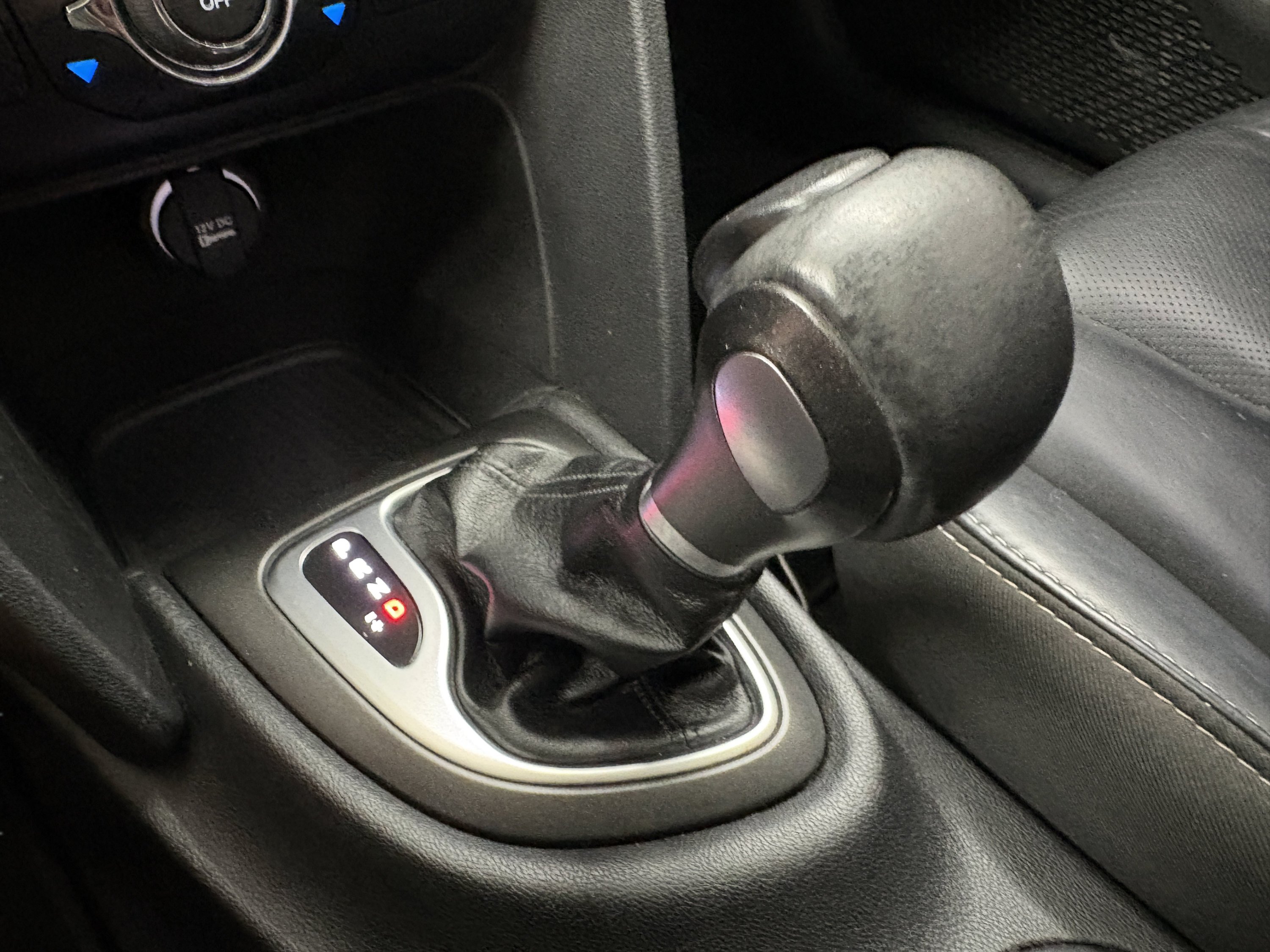 Used 2014 Dodge Dart Limited FWD image 18