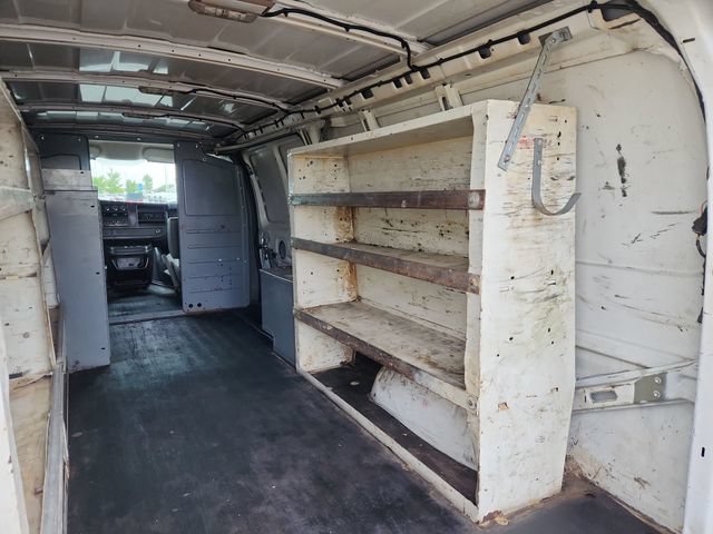 Used 2013 Chevrolet Express 3500 Extended RWD image 29