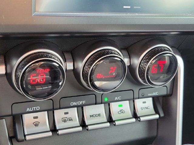 Used 2023 Toyota GR86 Premium RWD image 18