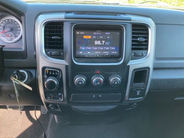 Used 2017 RAM 1500 Classic SLT AWD/4WD image 19