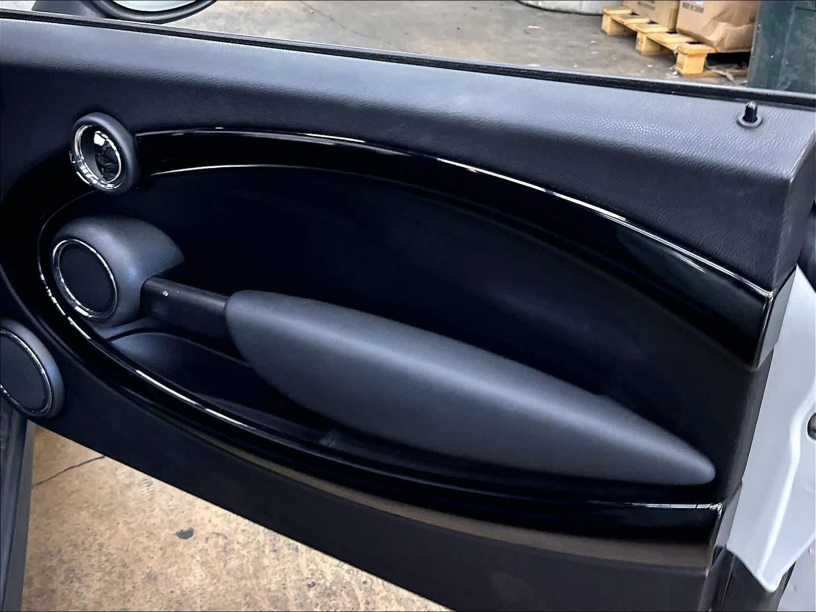Used 2014 MINI Cooper Clubman S FWD image 25