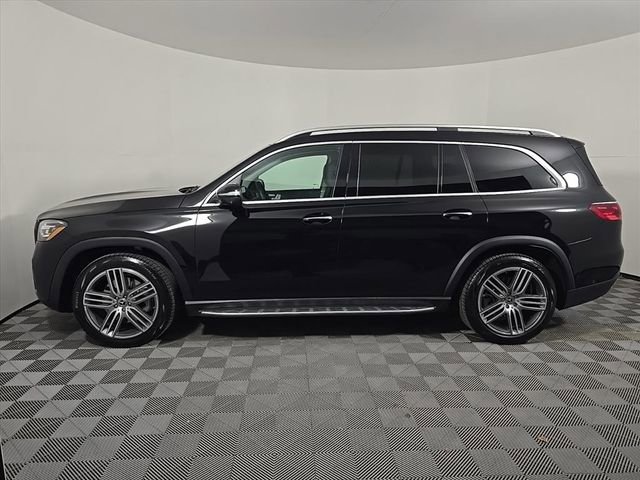 Used 2026 Mercedes-Benz GLS 450 4MATIC image 2