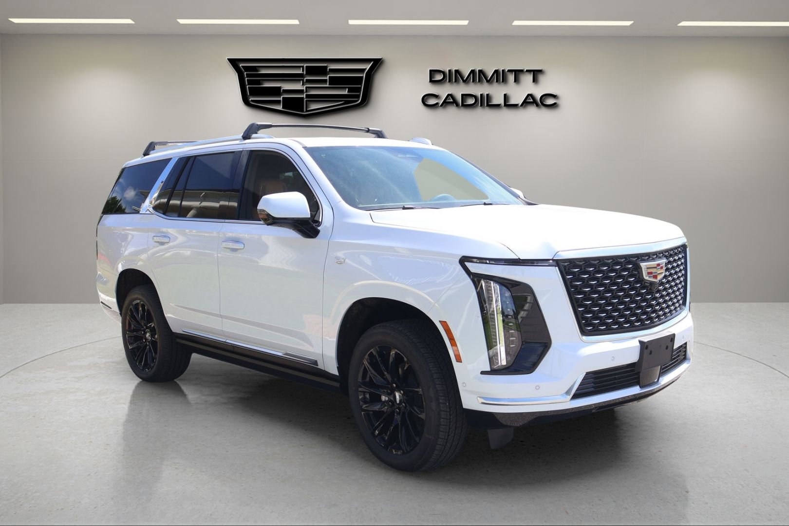 New 2026 Cadillac Escalade Luxury w/ LPO, Floor Liner Package AWD/4WD image 7