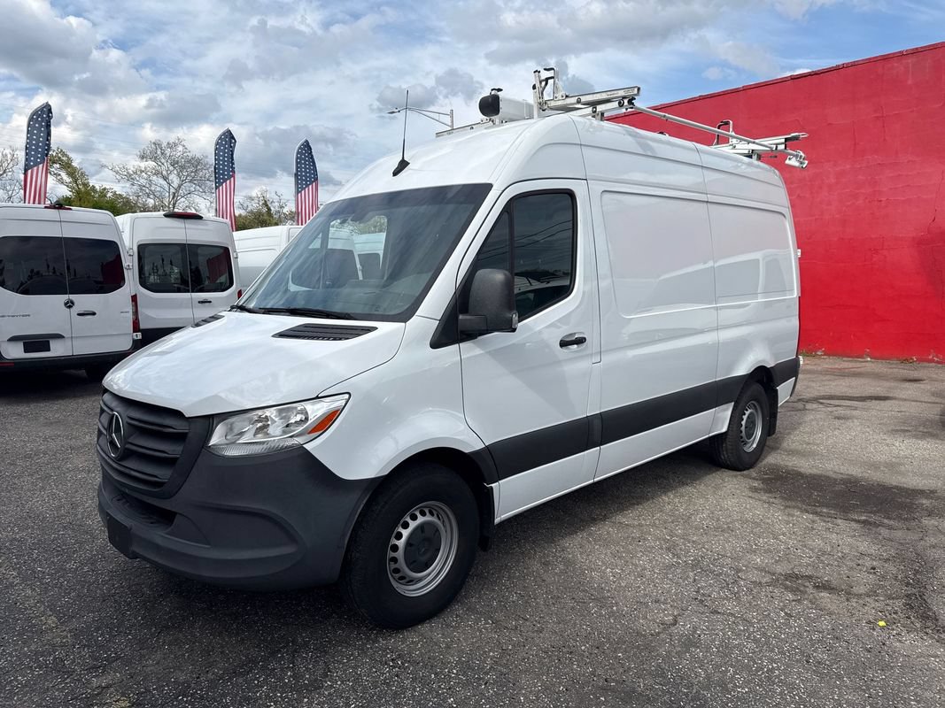 Used 2021 Mercedes-Benz Sprinter 2500 w/ Driver Convenience Package image 1