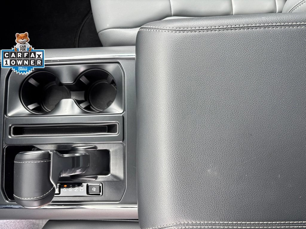 Used 2025 Ford F150 Lightning Flash AWD/4WD image 19