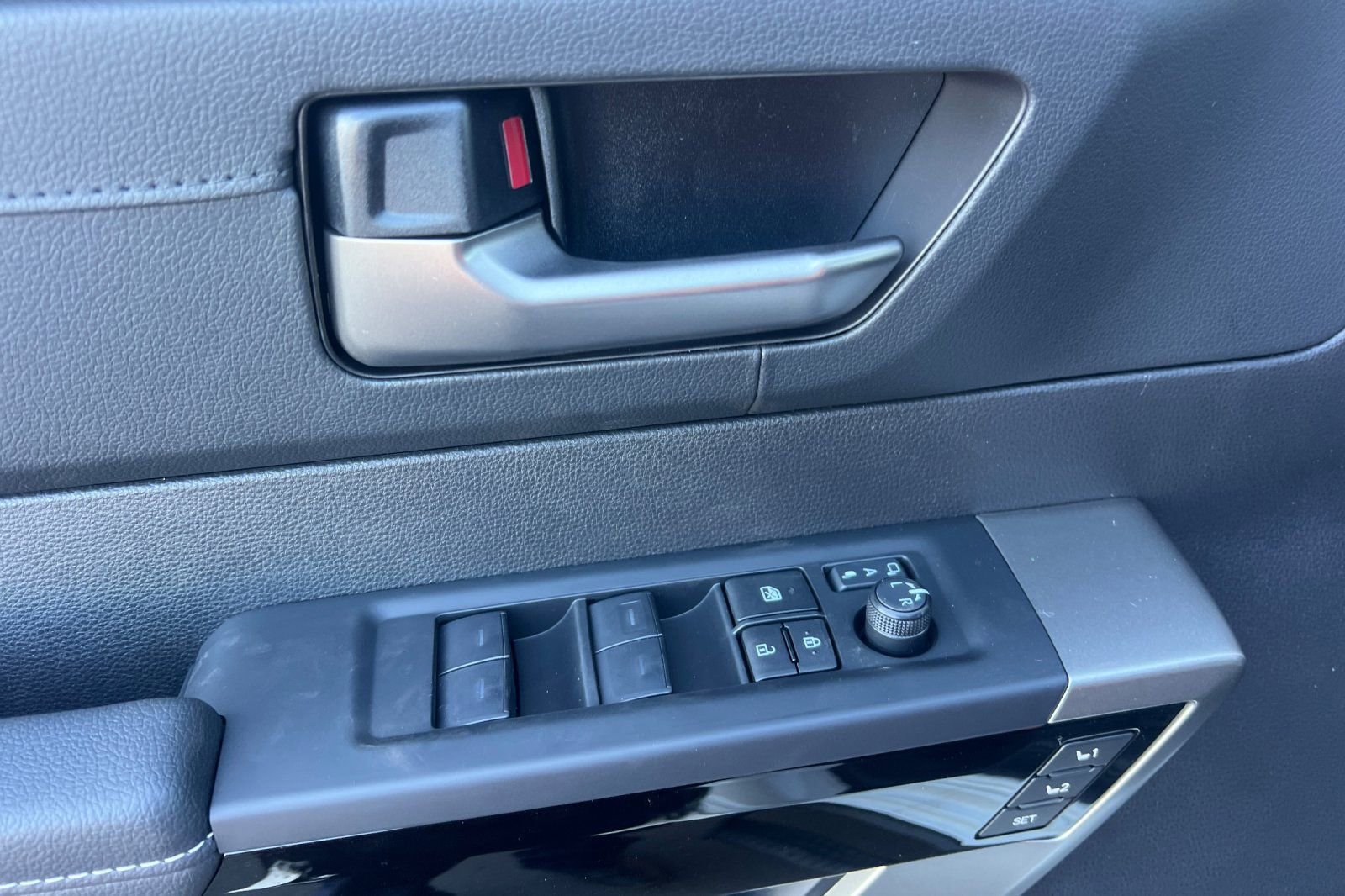 New 2026 Toyota Tundra Limited image 8