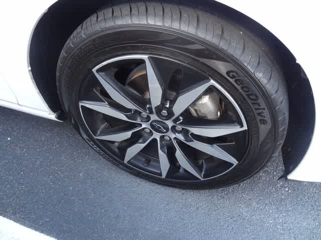 Used 2020 Chevrolet Malibu RS FWD image 18