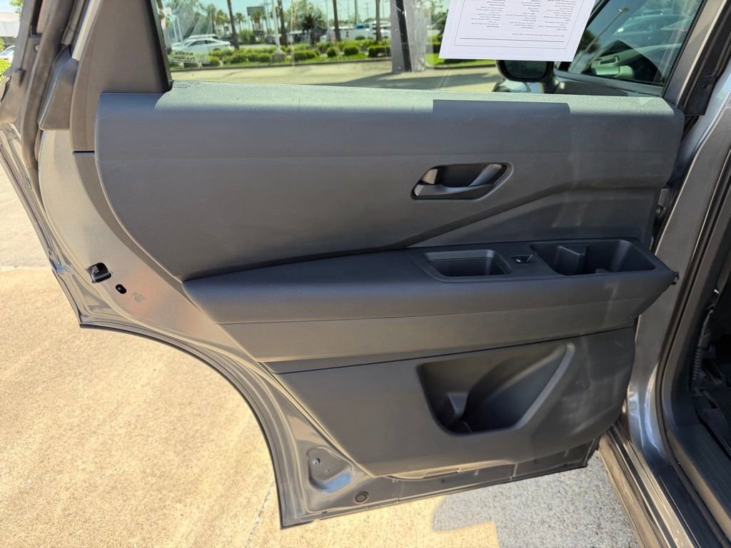 Used 2024 Nissan Pathfinder Rock Creek AWD/4WD image 15