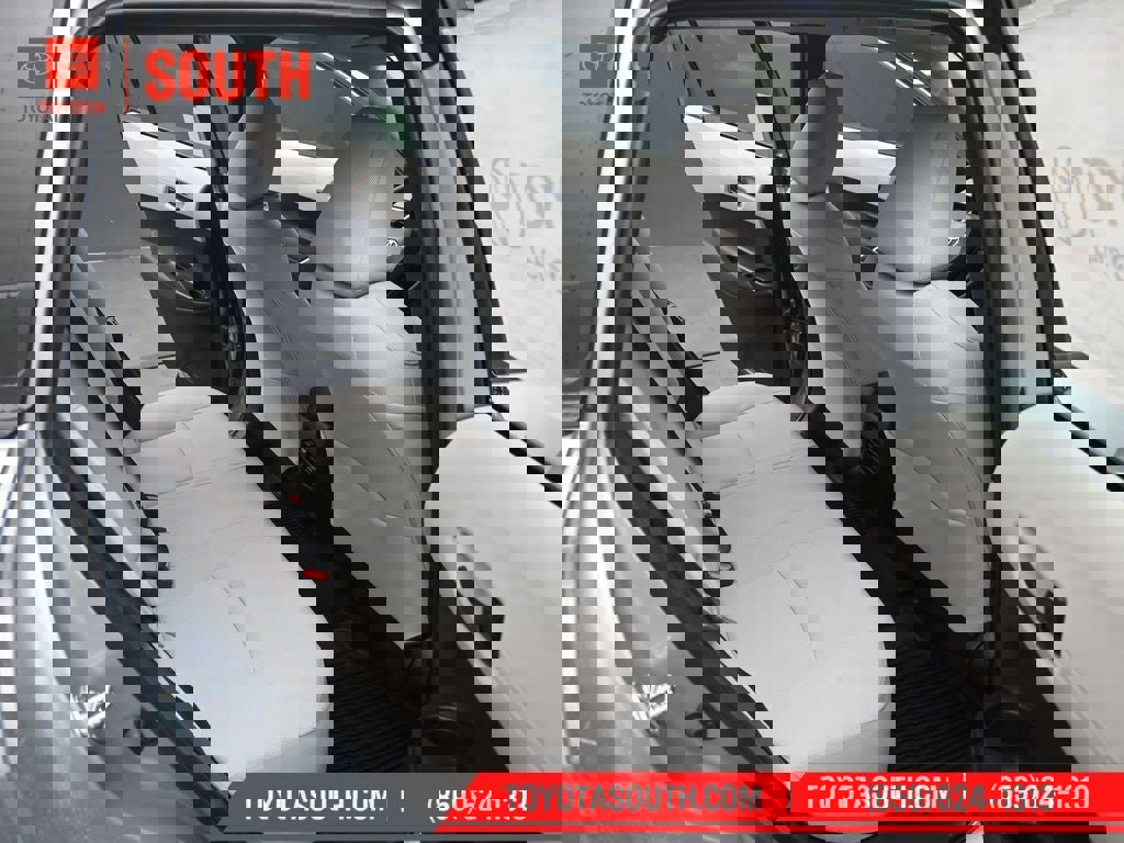 New 2026 Toyota Corolla Cross L image 29