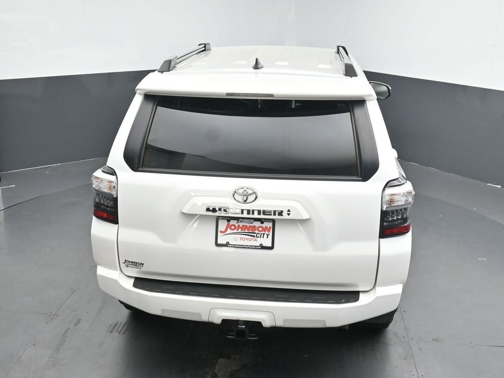 Used 2024 Toyota 4Runner SR5 image 30