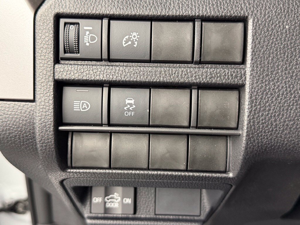 Used 2026 Toyota Tacoma SR5 AWD/4WD image 28