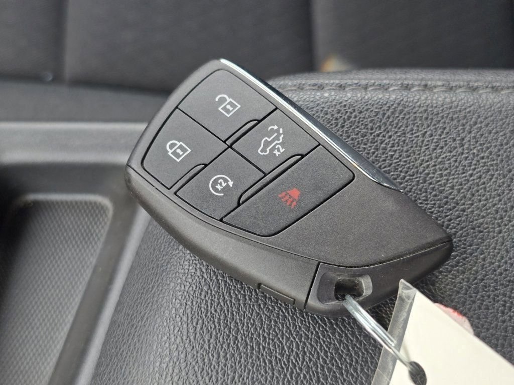Used 2023 Chevrolet Silverado 1500 LT AWD/4WD image 81