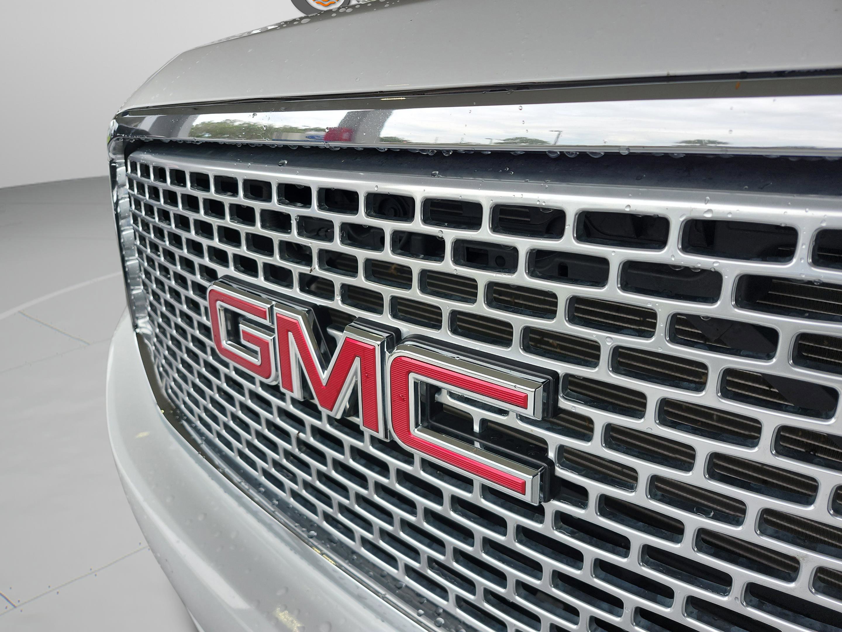 Used 2016 GMC Yukon Denali RWD image 30