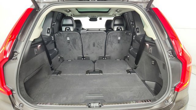 Used 2025 Volvo XC90 B6 Ultra w/ Protection Package Premier AWD/4WD image 43