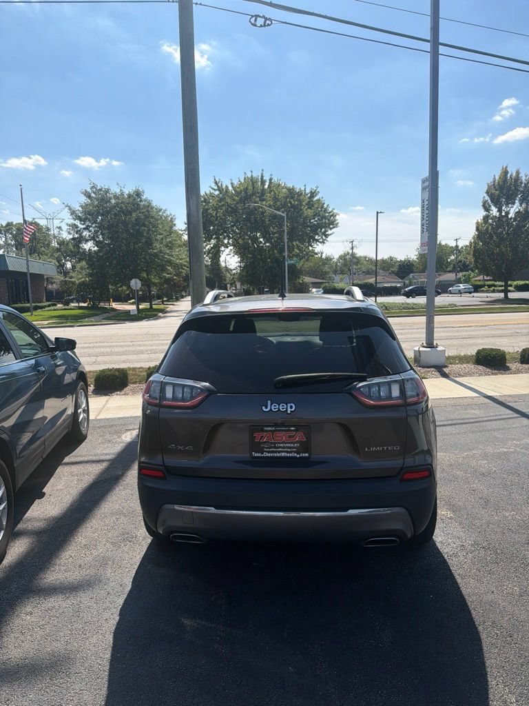 Used 2021 Jeep Cherokee Limited w/ Elite Package AWD/4WD image 5