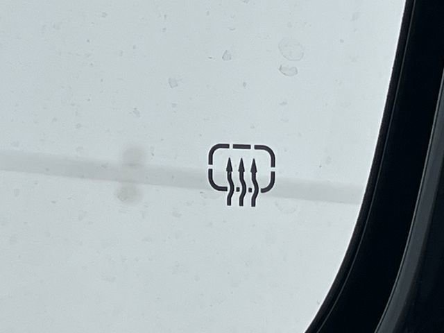 Used 2023 Jeep Grand Cherokee Altitude image 40