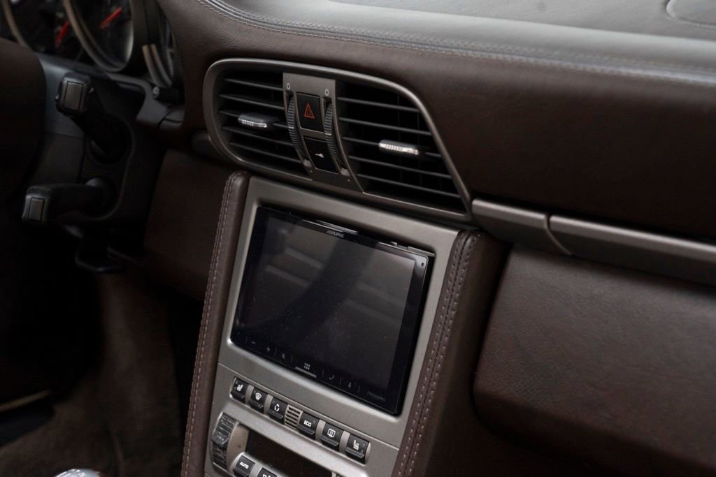 Used 2006 Porsche 911 Carrera image 37