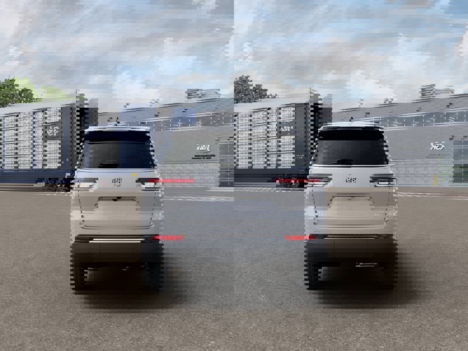 New 2025 Jeep Grand Cherokee L Limited image 7