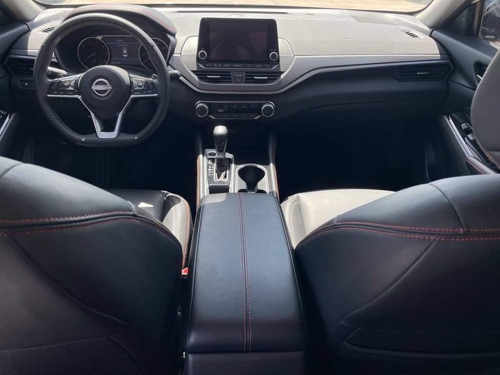 Certified 2024 Nissan Altima 2.5 SR FWD image 12