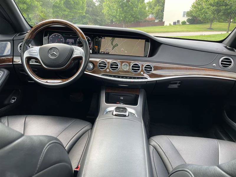 Used 2015 Mercedes-Benz S 550 4MATIC Sedan image 30