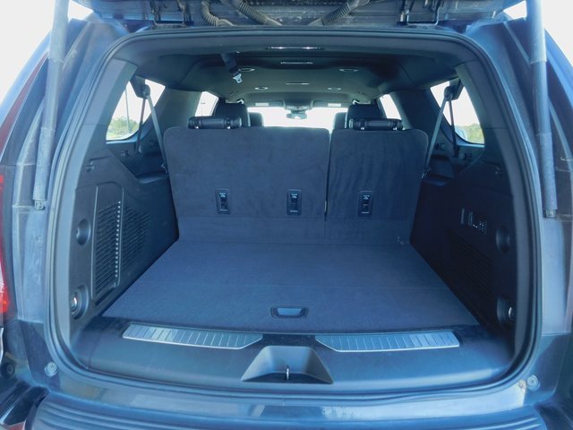 Used 2023 GMC Yukon XL Denali image 14