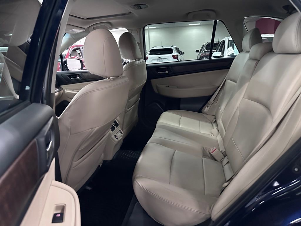 Used 2018 Subaru Outback 3.6R Limited image 26