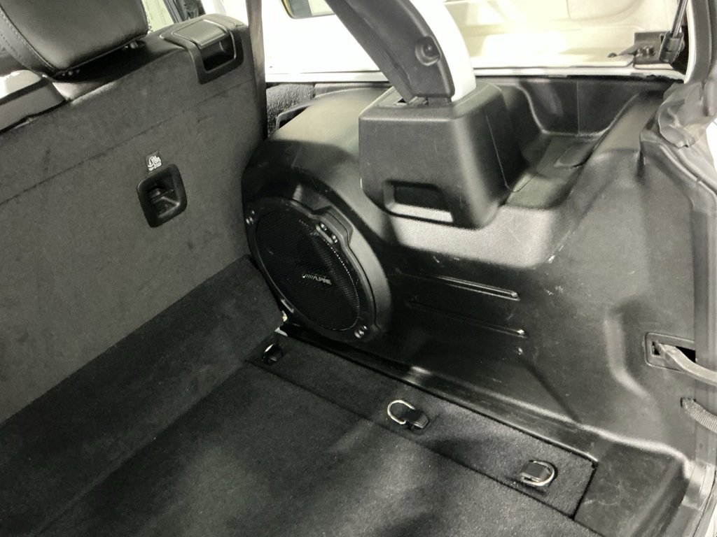 Used 2022 Jeep Wrangler Unlimited Sahara w/ Cold Weather Group image 34