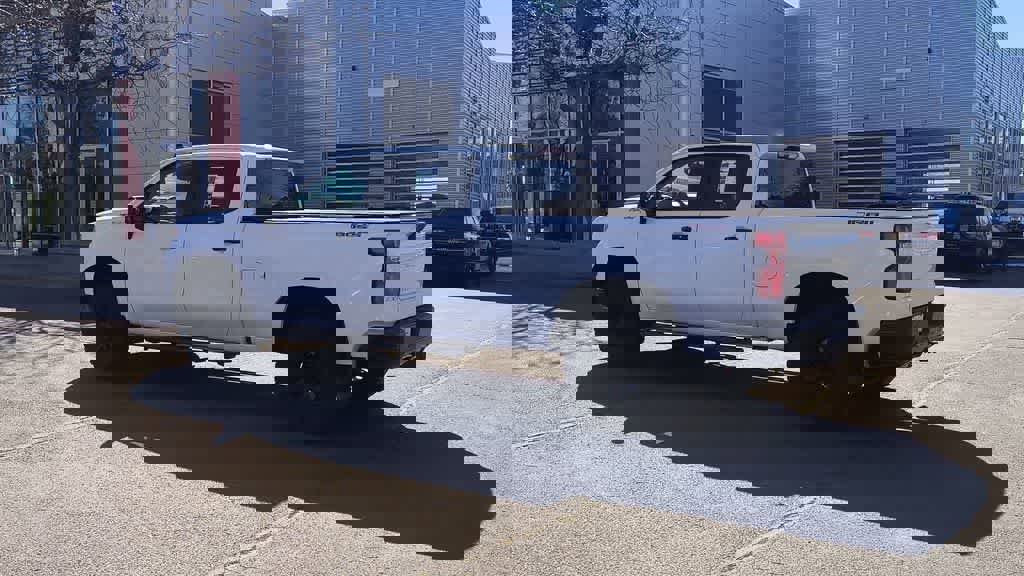 Used 2025 Chevrolet Silverado 1500 LT Trail Boss w/ Protection Package image 6