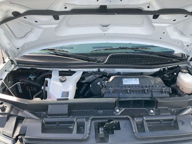 Certified 2025 Chevrolet Express 3500 LT w/ LT Preferred Equipment Group RWD image 21