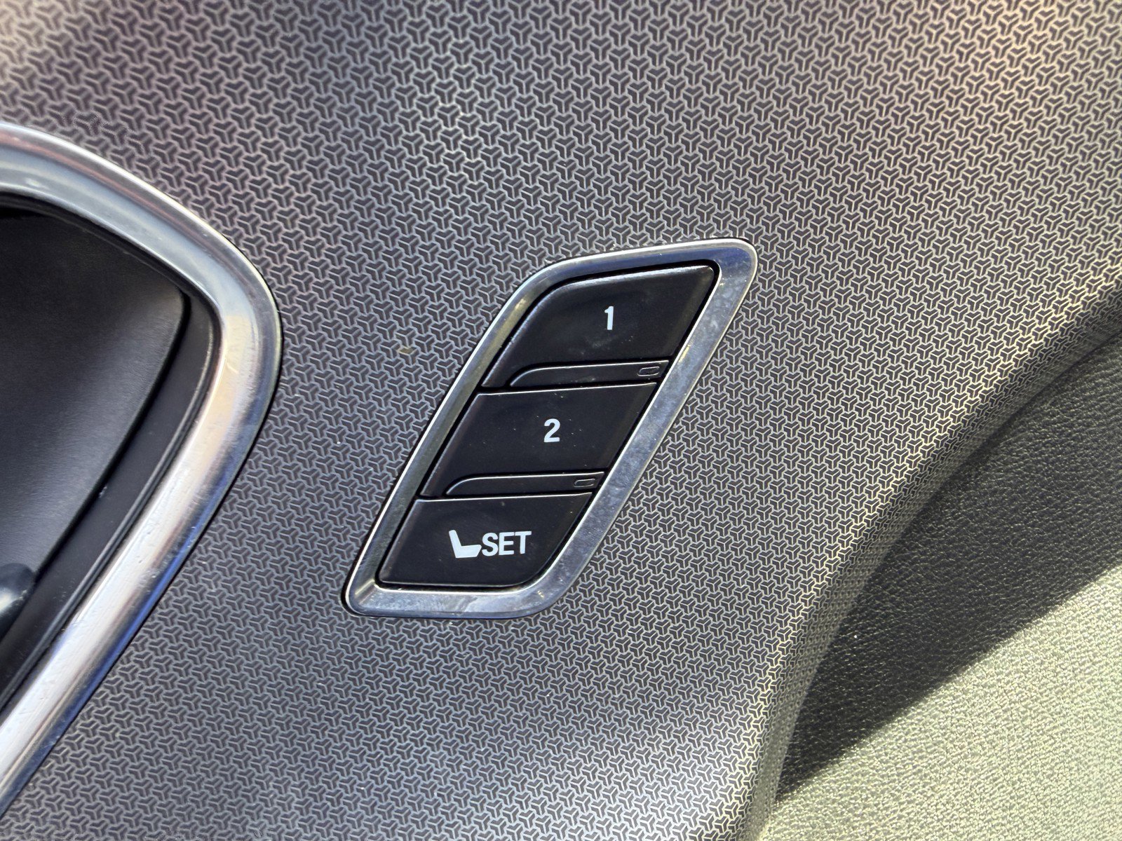 Used 2023 Acura RDX AWD w/ A-Spec & Advance Pkg image 25