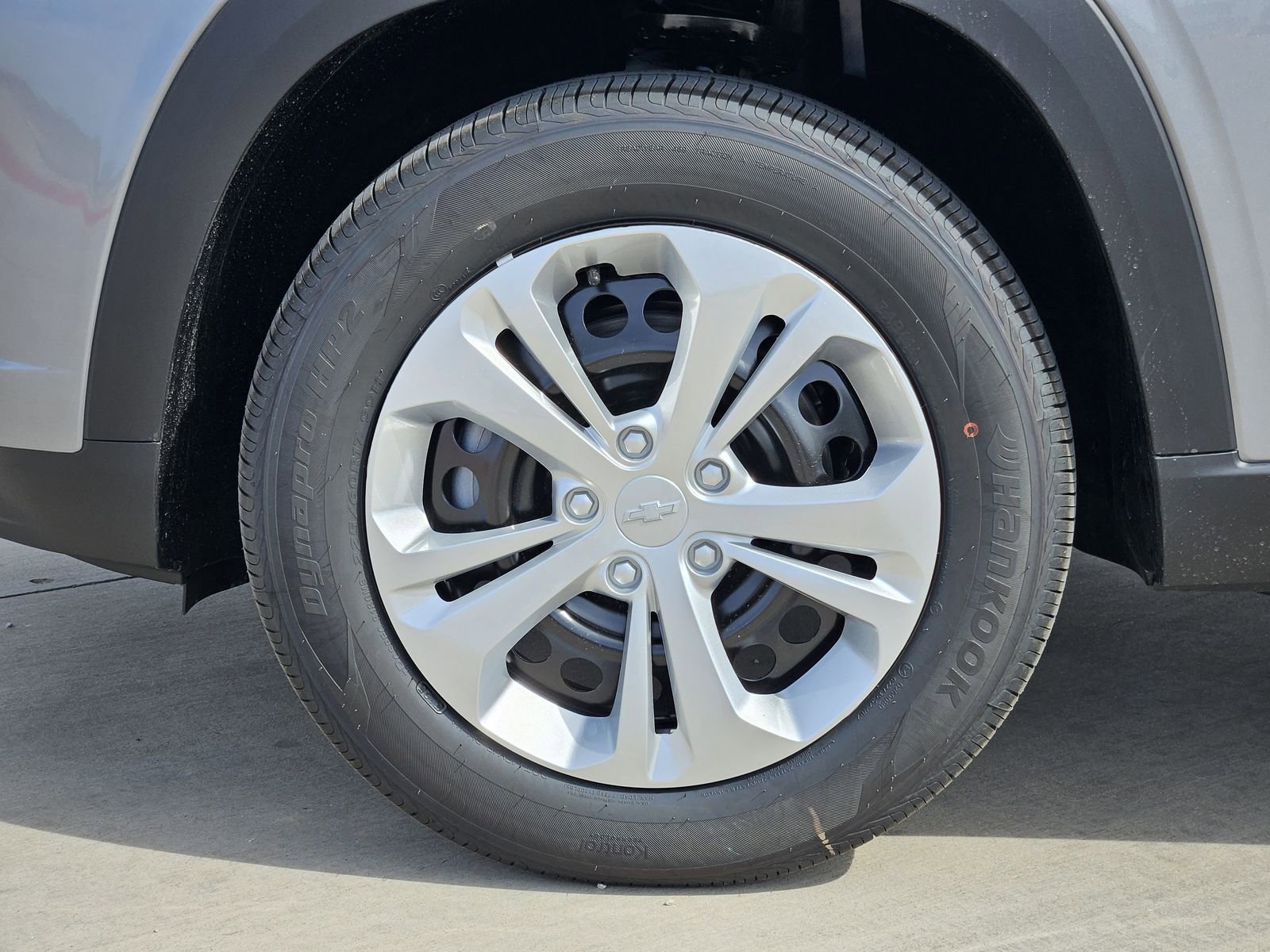 New 2026 Chevrolet Trax LS w/ Driver Confidence Package image 13