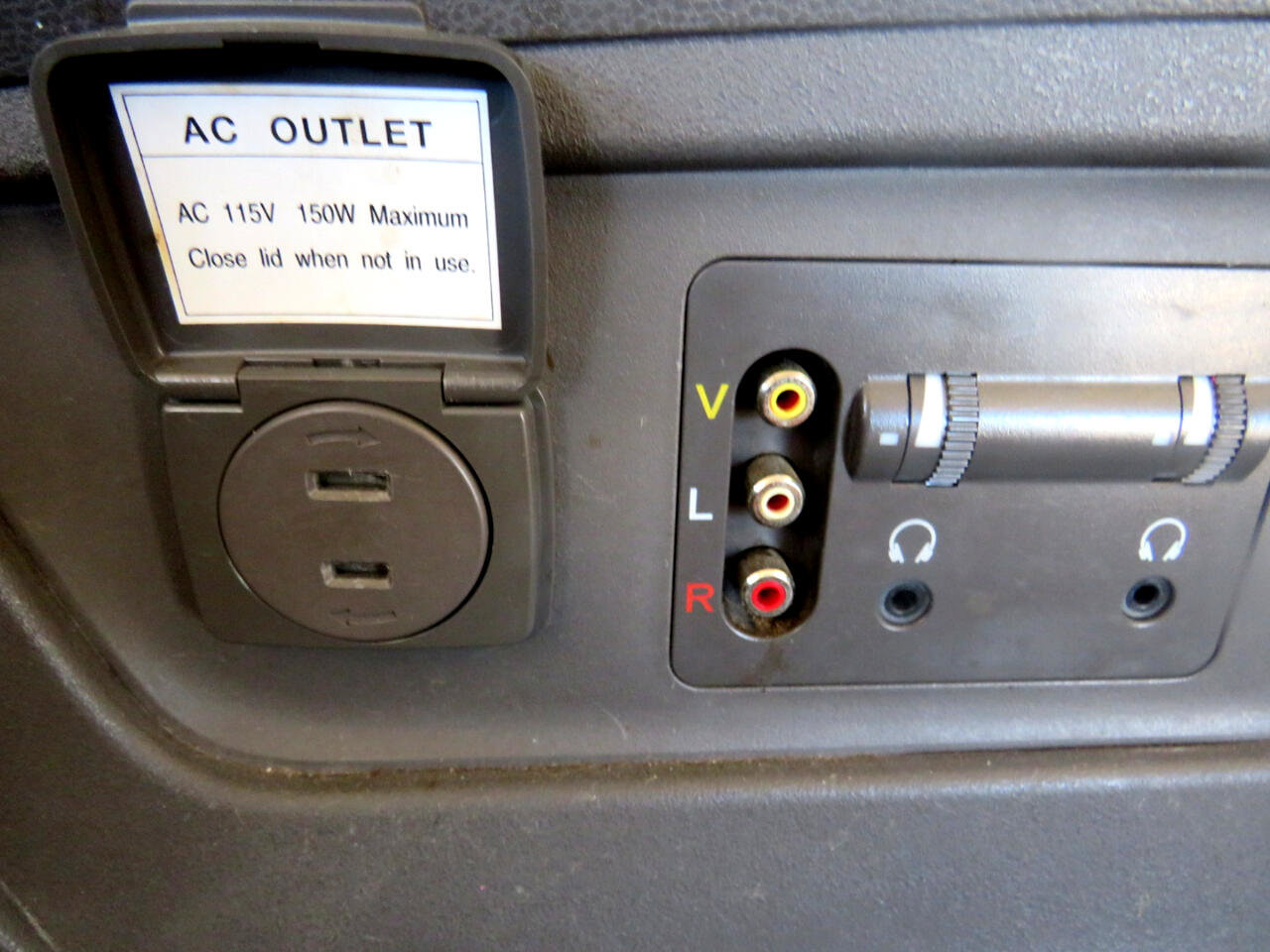 Used 2012 Honda Odyssey Touring image 27