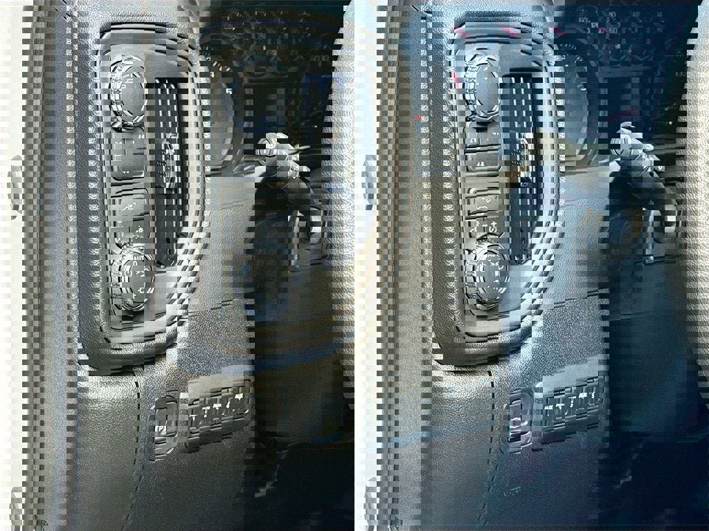 New 2026 GMC Sierra 3500 Pro w/ Convenience Package image 5