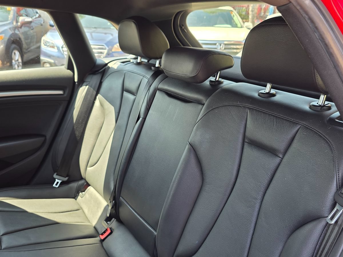 Used 2017 Audi A3 e-tron Premium FWD image 24
