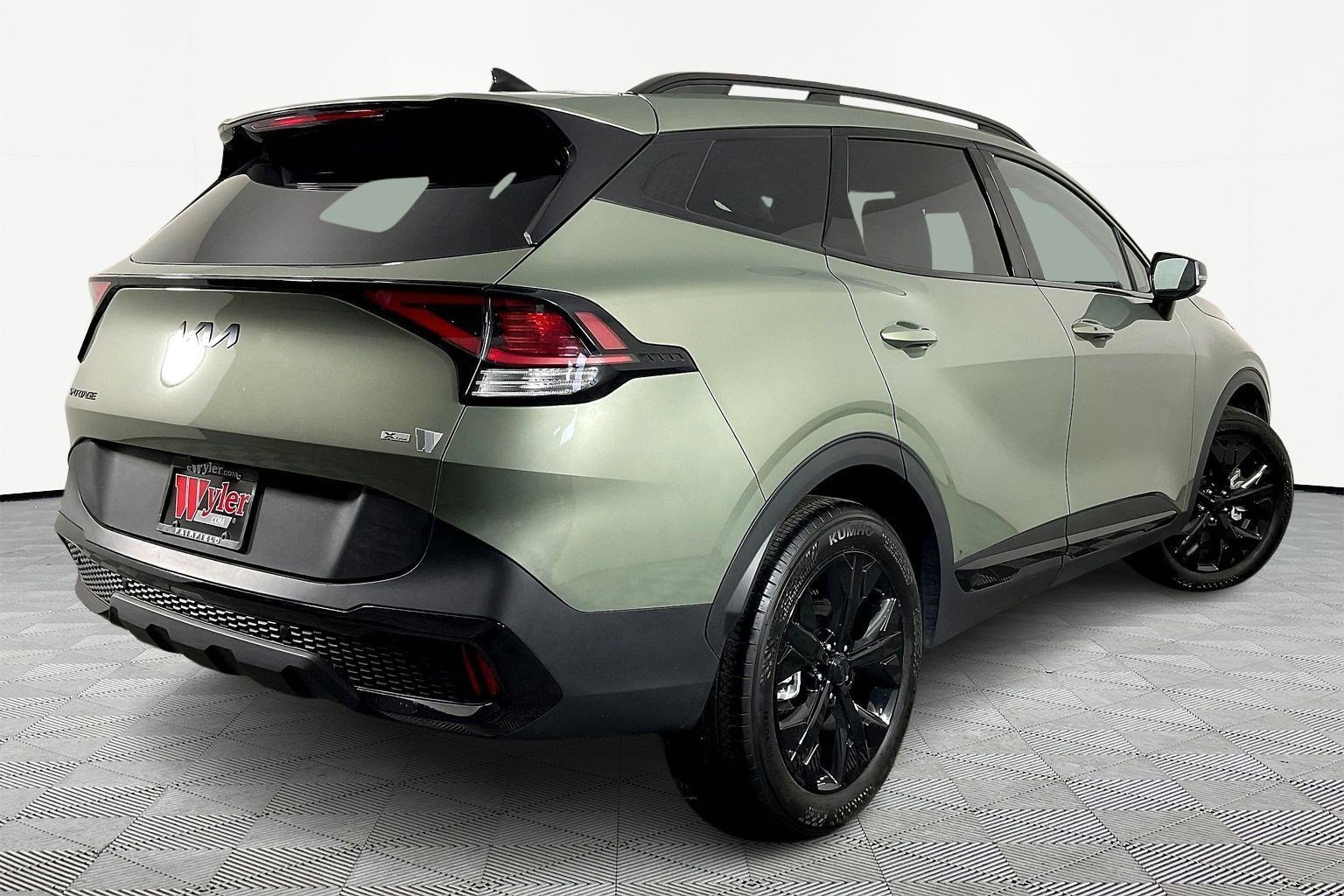 Used 2025 Kia Sportage X-Line w/ Premium Package image 6