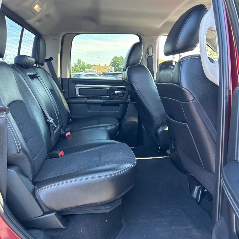 Used 2018 RAM 2500 Big Horn w/ Sport Appearance Group AWD/4WD image 17