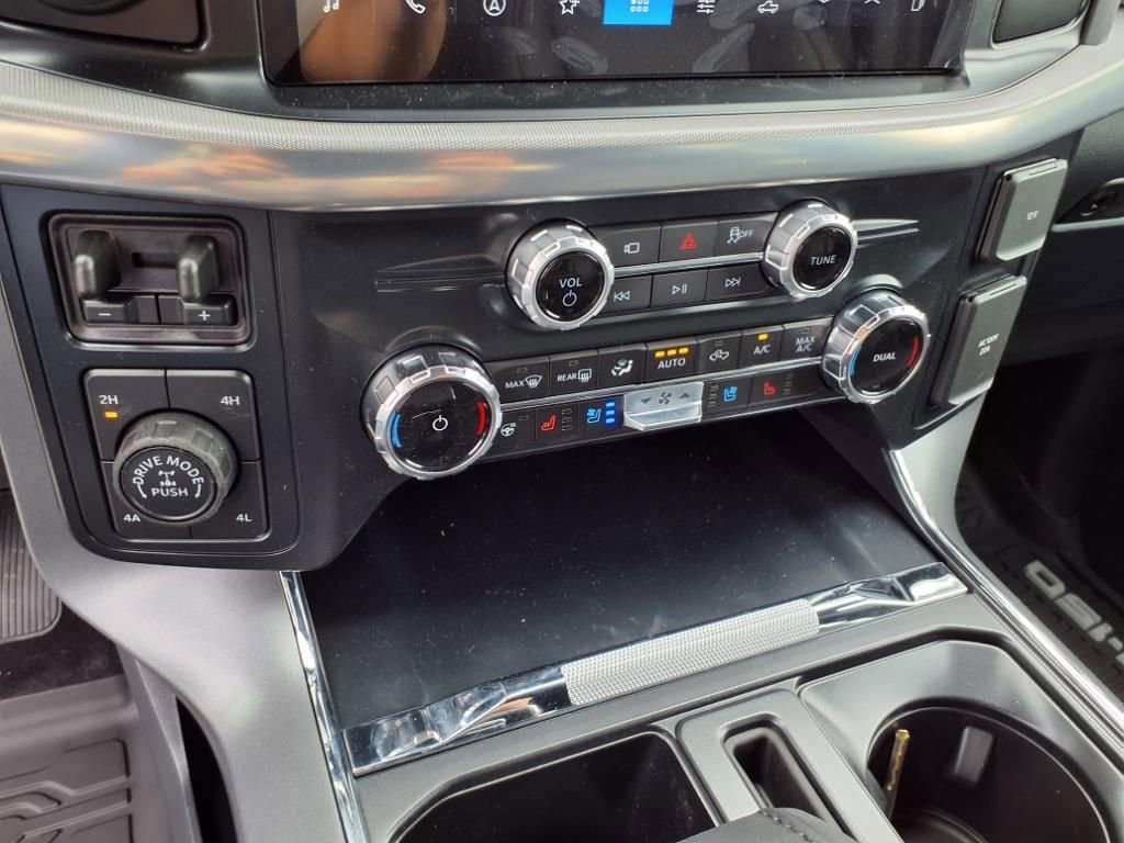 New 2025 Ford F150 Lariat w/ Equipment Group 502A High image 14