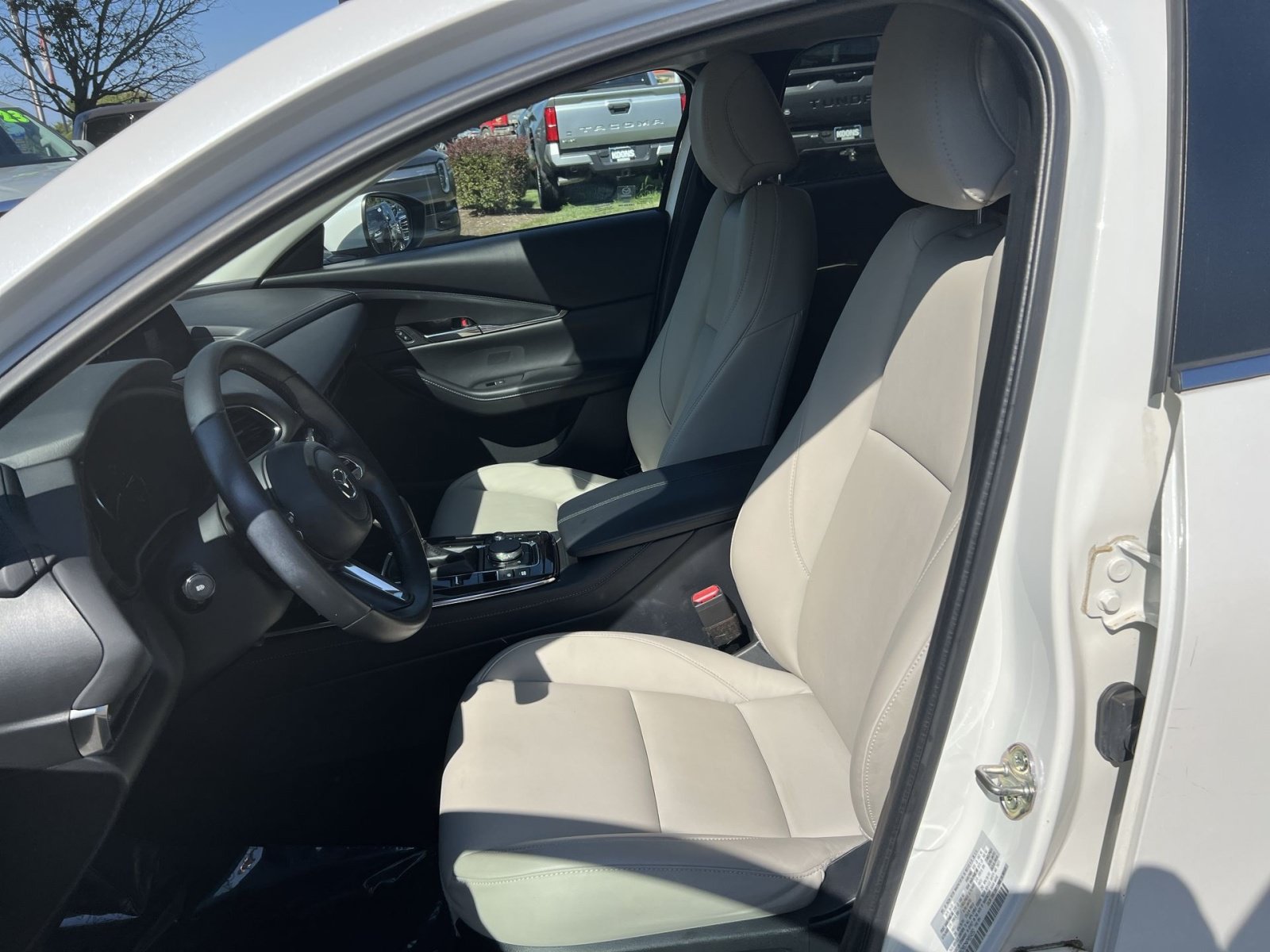 Used 2023 MAZDA CX-30 AWD 2.5 S w/ Preferred Package image 13